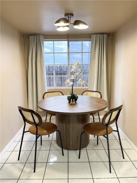 Building Photo - 1227 S Pine St