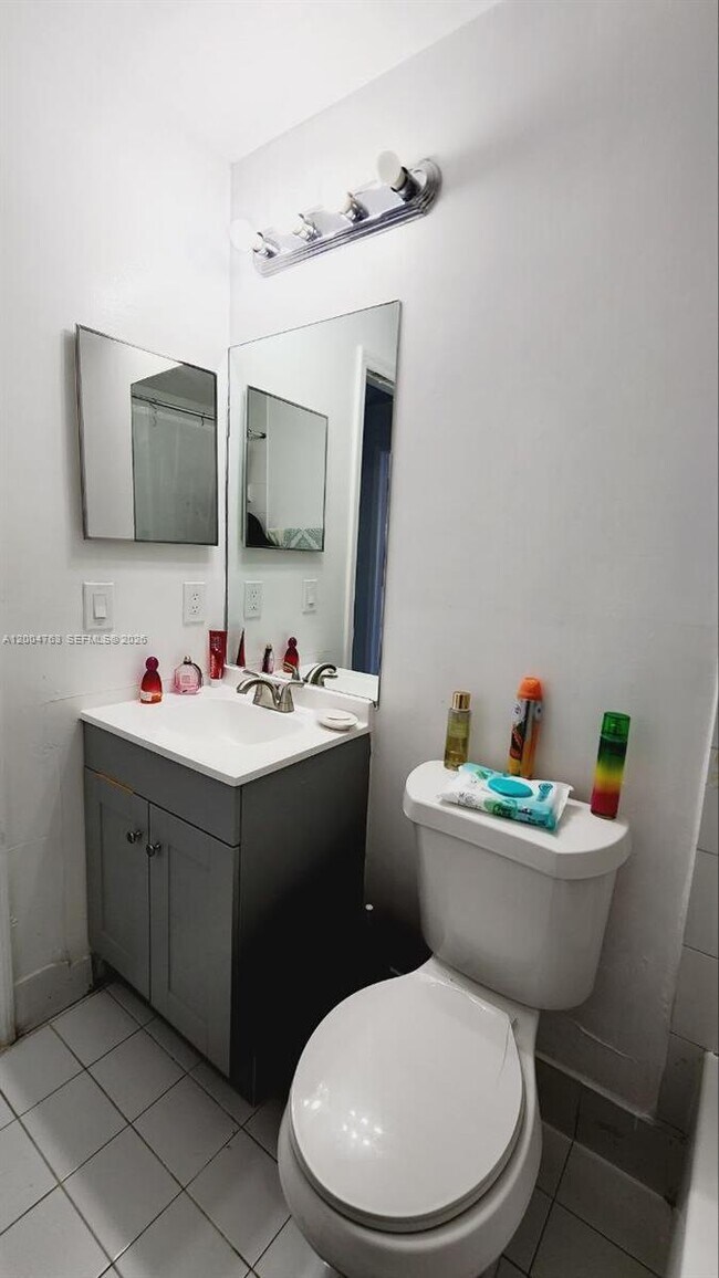 Building Photo - 6960 NW 174th Terrace