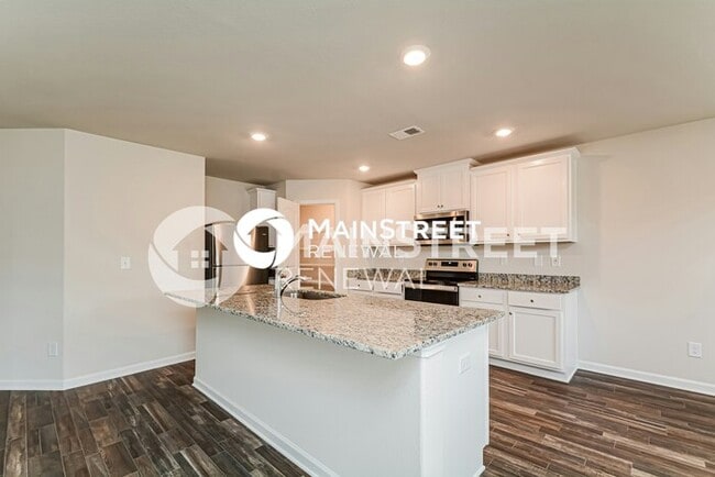Building Photo - 4 Bedroom Pet-Friendly Home in Zebulon, NC with Main Street Renewal