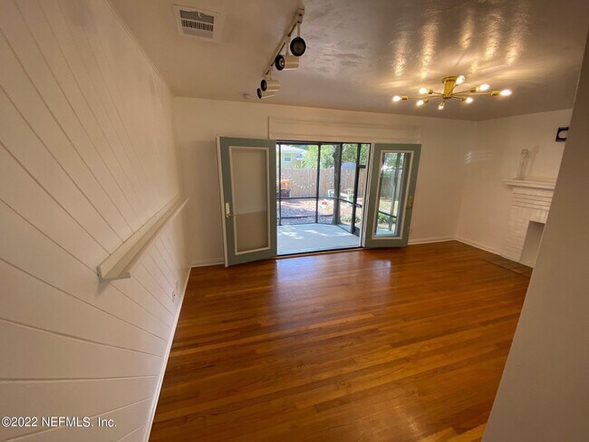 Building Photo - 5428 Stetson Rd