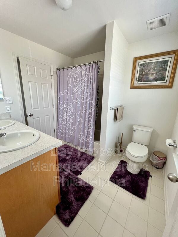 Building Photo - 151 Fairfield Cir N