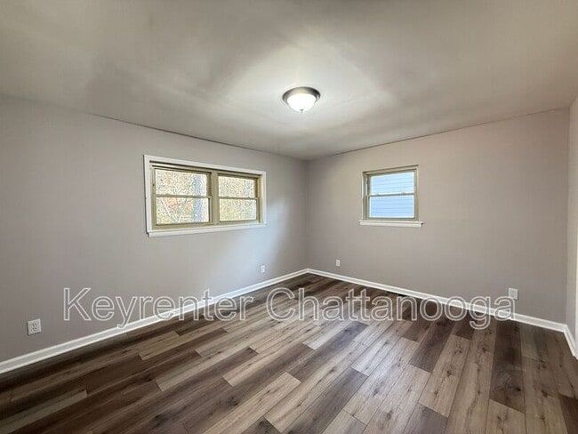 Building Photo - 4573 Tricia Dr