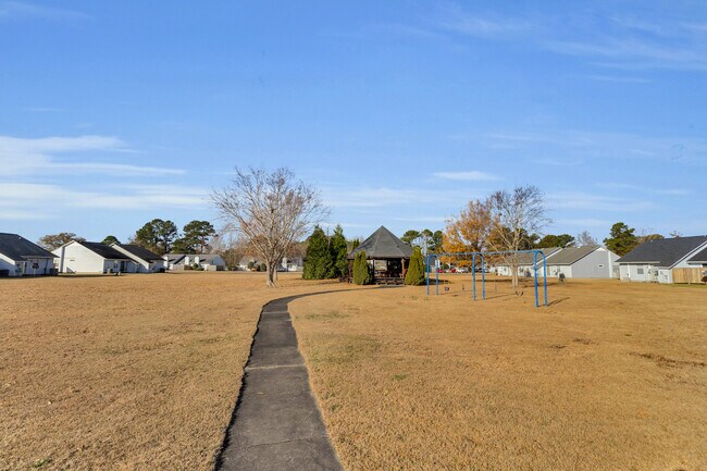 Building Photo - 118 Witten Cir