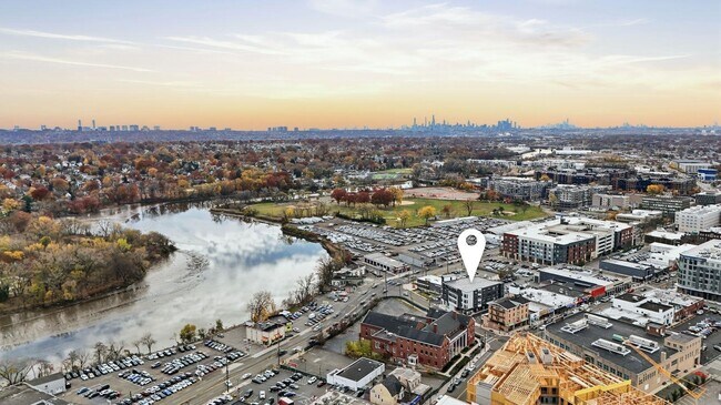 Building Photo - 9-11 Passaic St