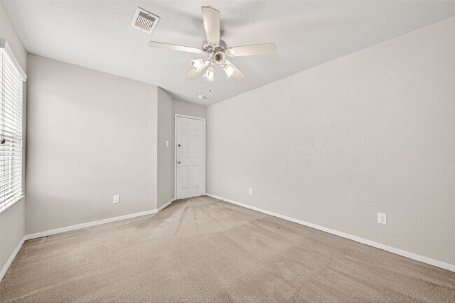 Building Photo - 3031 View Valley Trail