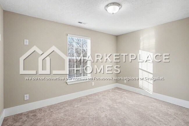 Building Photo - 2437/109 Bell St