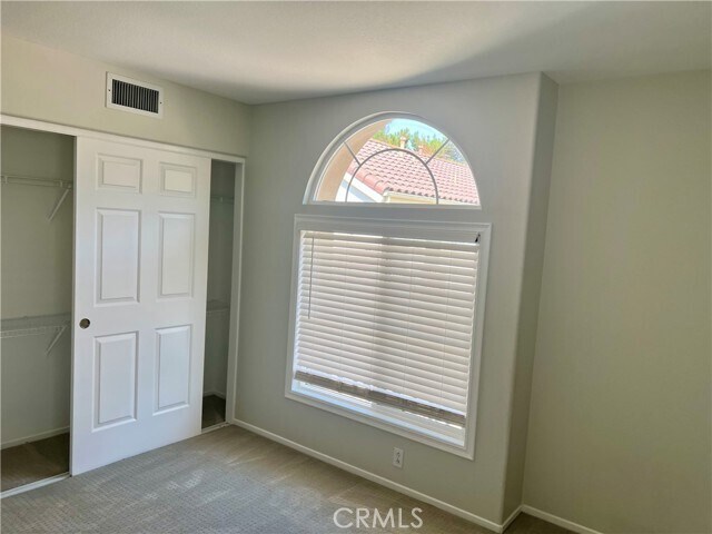 Building Photo - 140 Cherrybrook Ln