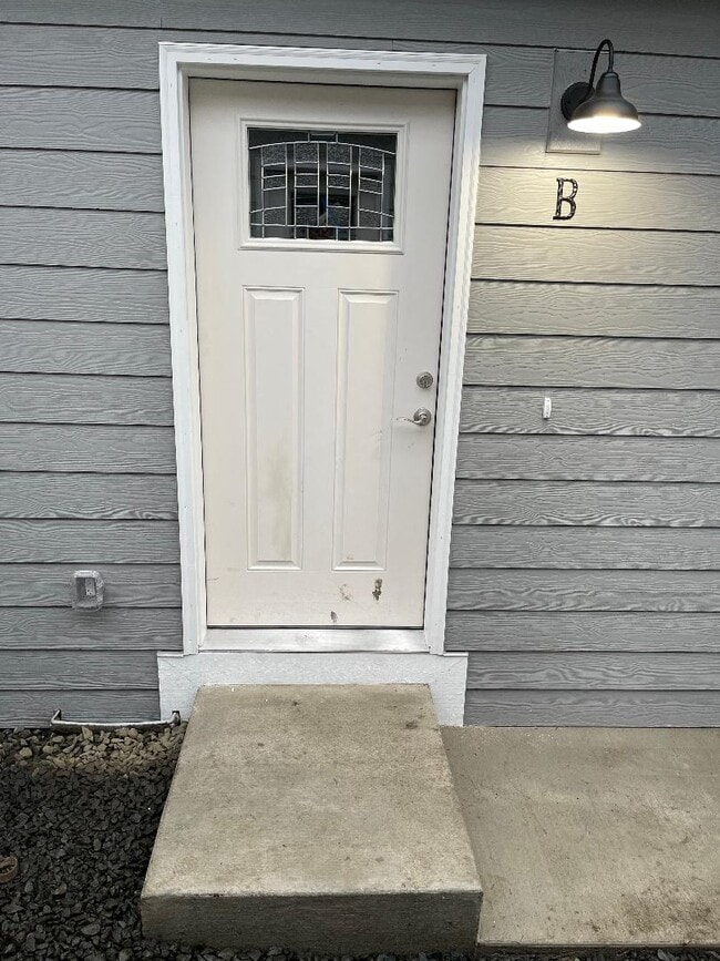 Building Photo - 6932 Liberty Ln