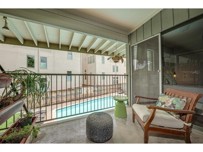 Building Photo - 2308 Enfield Rd