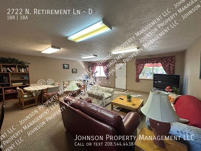 Building Photo - 2722 N Retirement Ln