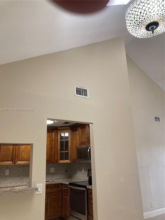 Building Photo - 10421 Mahogany Key Cir