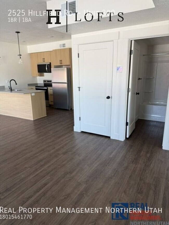 Building Photo - 2525 Hillfield Rd.-Unit 309