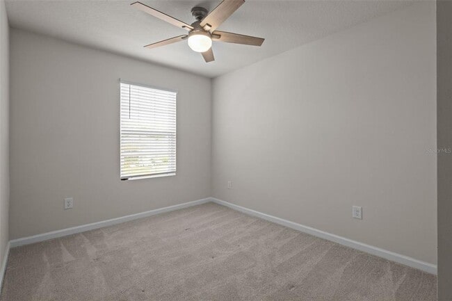 Building Photo - 15384 Caravan Ave