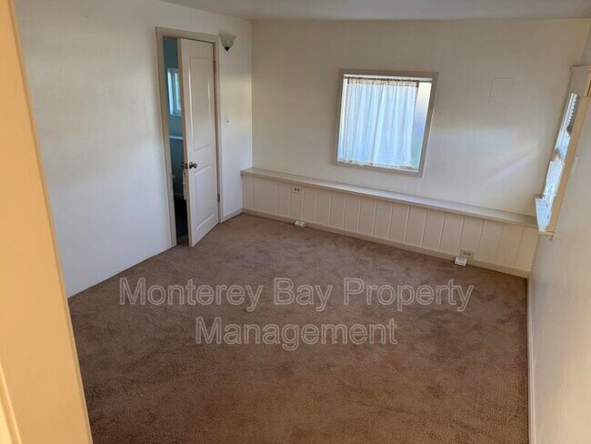 Building Photo - 332C Central Avenue