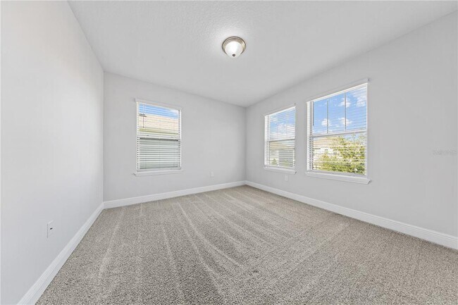 Building Photo - 15537 Mango Isle St