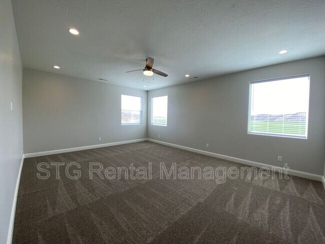 Building Photo - 4381 W 1200 S