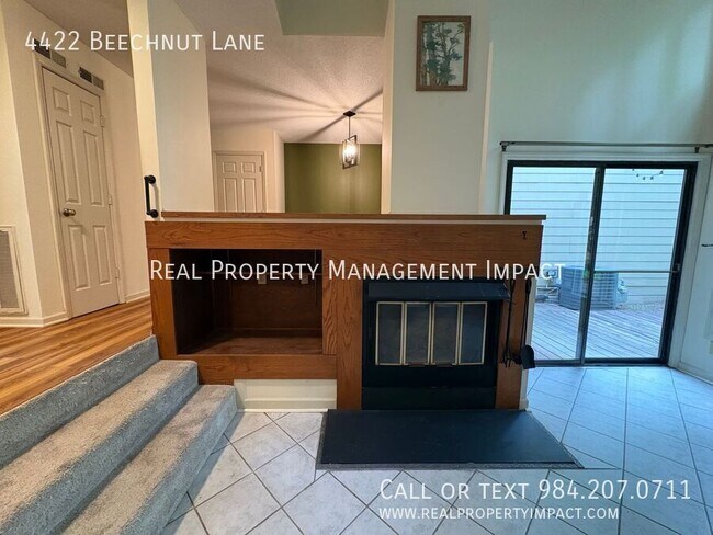 Building Photo - 4422 Beechnut Ln