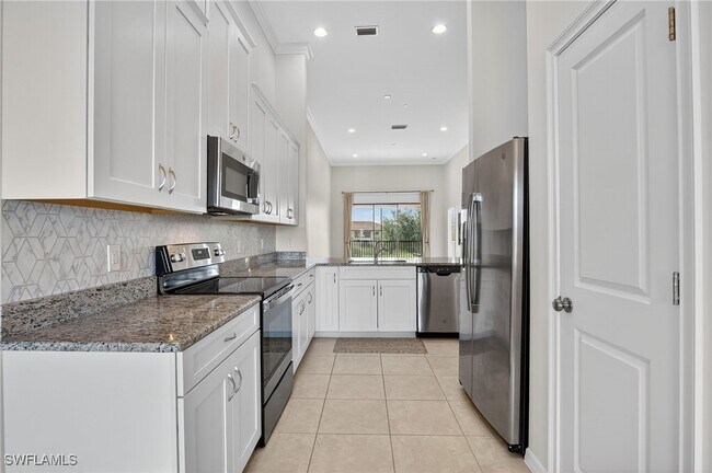 Building Photo - 9386 Pocida Ct
