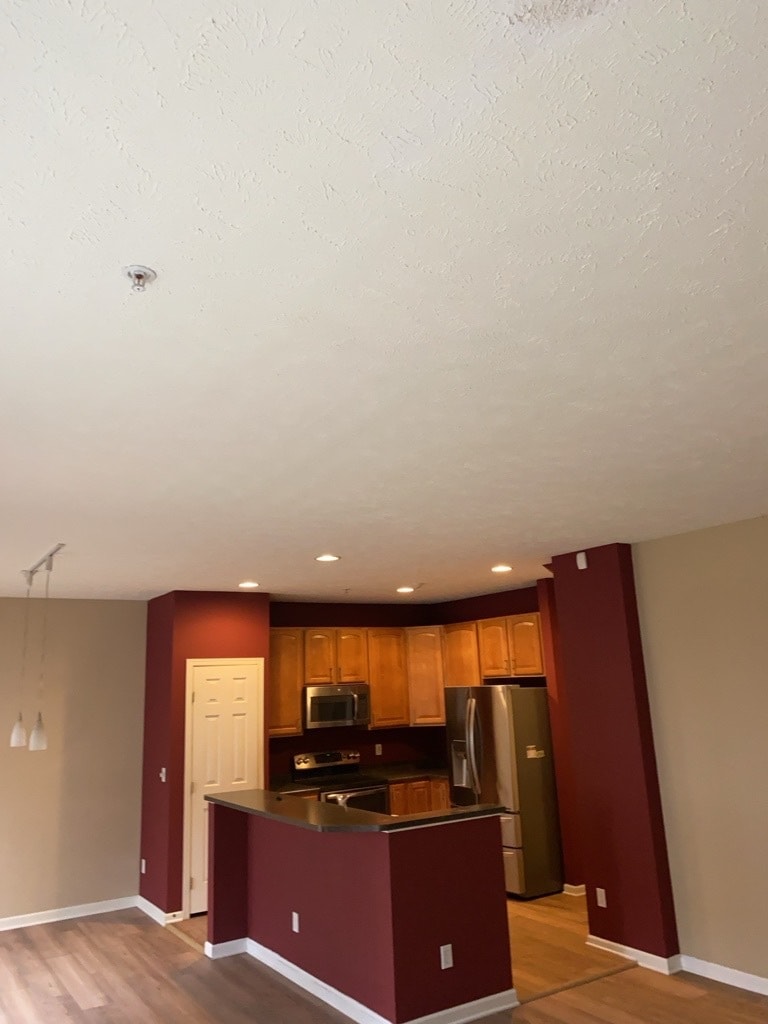 Building Photo - 2898 Andover Cir