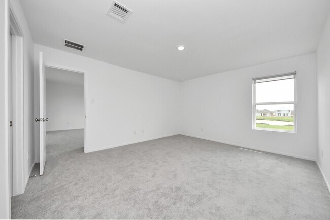 Building Photo - 3012 Majestic Sunrise Dr