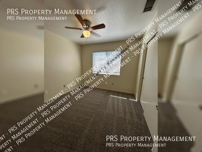 Building Photo - 51 N Del Pueblo Pl