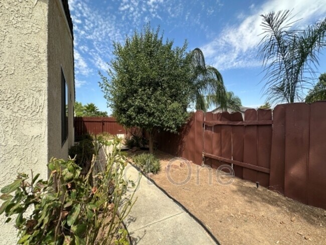 Building Photo - 27788 Cloud Dance Ct