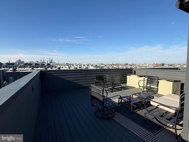 Building Photo - 3119 Pierview Ln