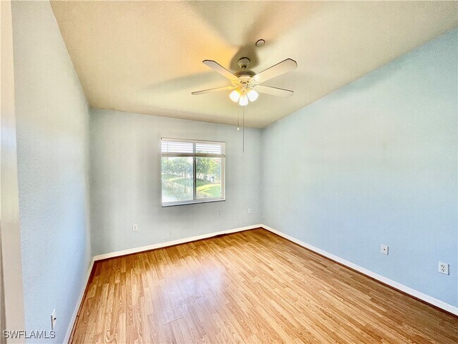 Building Photo - 8274 Key Royal Cir