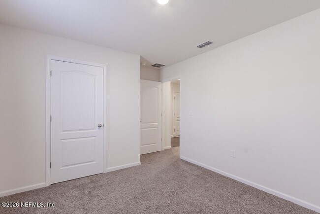 Building Photo - 2290 Willow Springs Dr