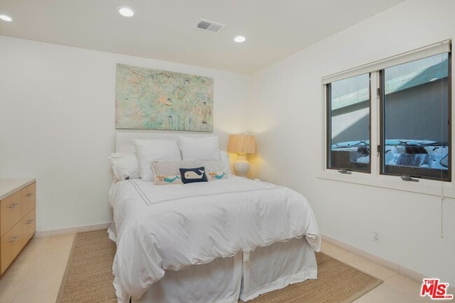 Building Photo - 24456 Malibu Rd