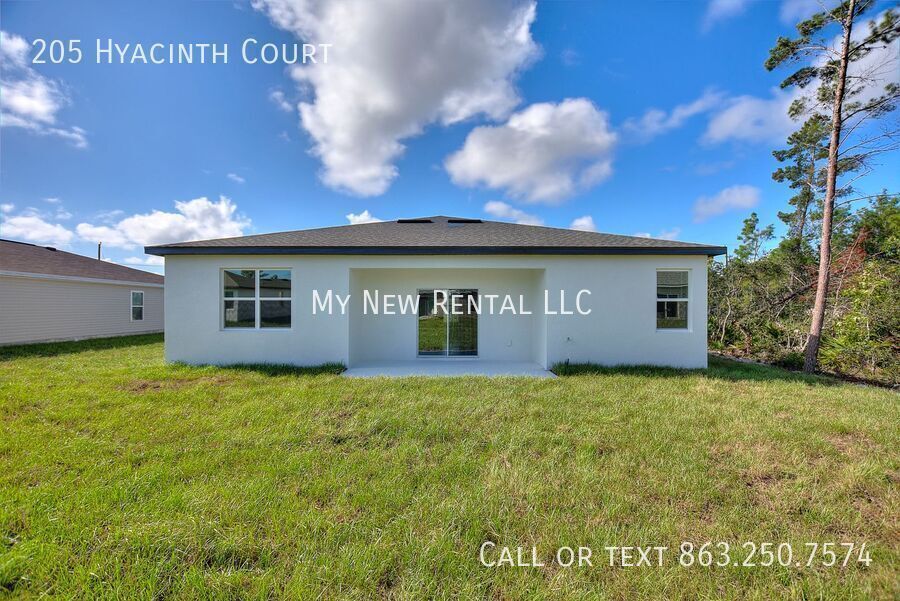 Building Photo - 205 Hyacinth Ct