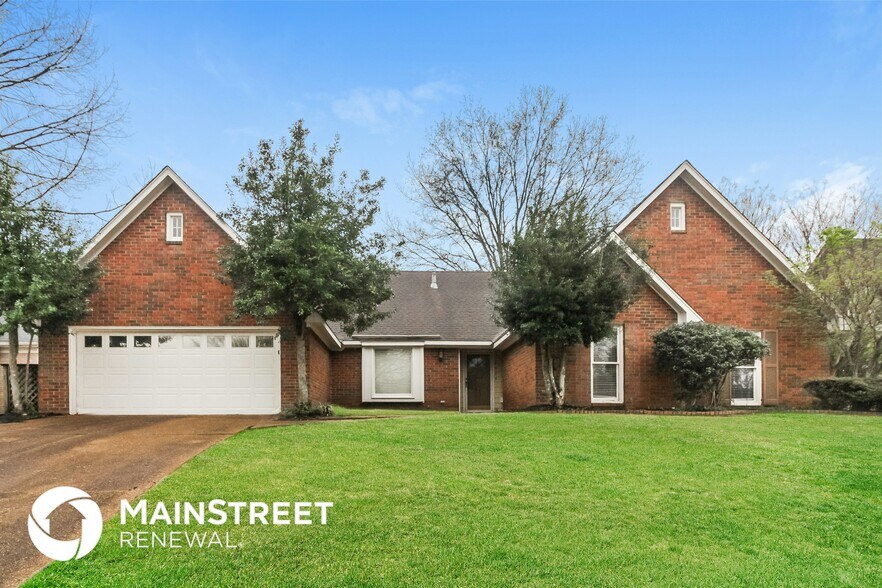 Primary Photo - 8925 Walnut Forest Cove