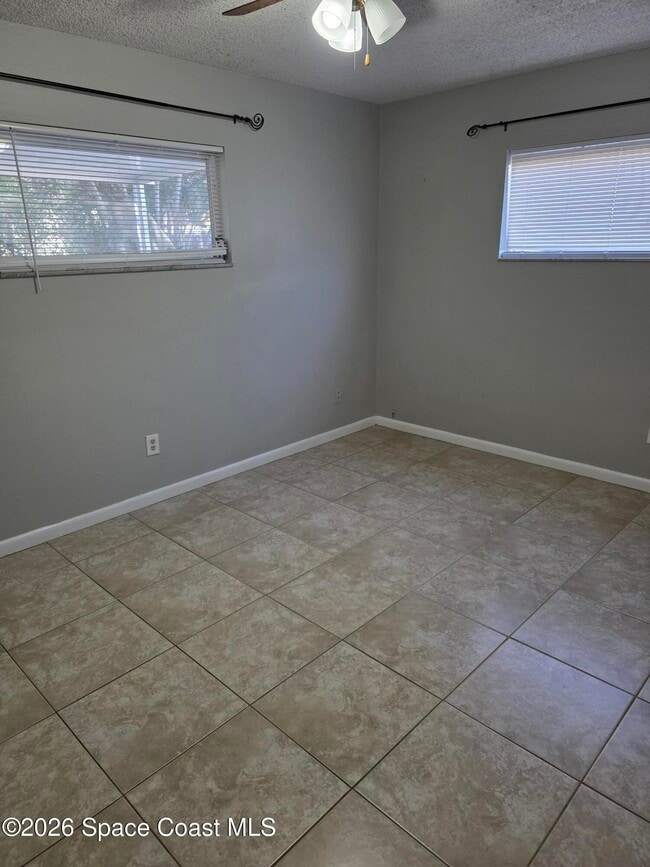 Building Photo - 145 Brandy Ln