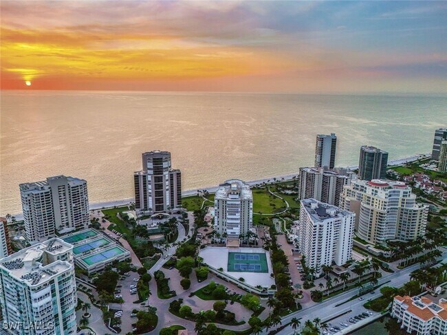 Building Photo - 4401 Gulf Shore Blvd N