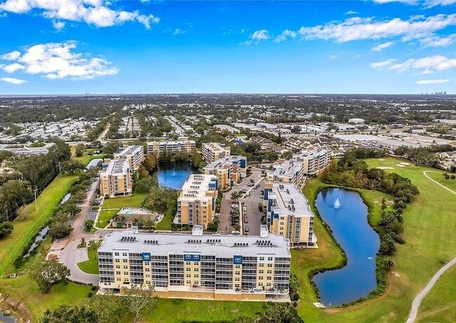 Building Photo - 960 Starkey Rd