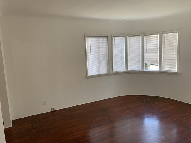 Living room windows - 1543 11th St