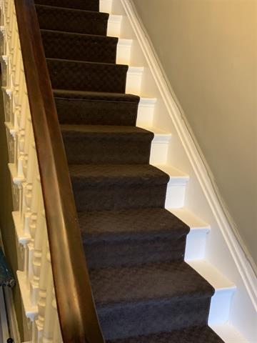 Building Photo - 828 Saratoga St