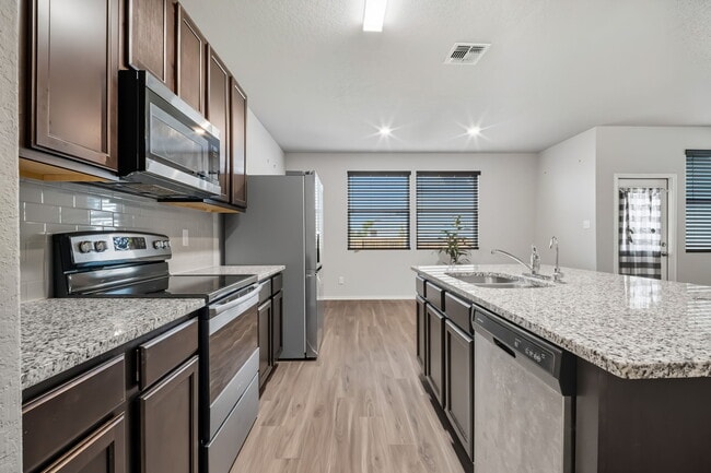 Building Photo - 5415 Moni Rock Dr