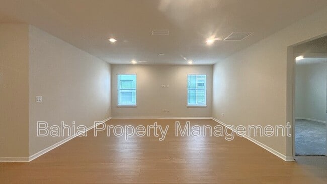 Building Photo - 10318 Evening Horizon St