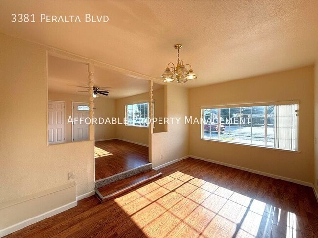 Building Photo - 3381 Peralta Blvd