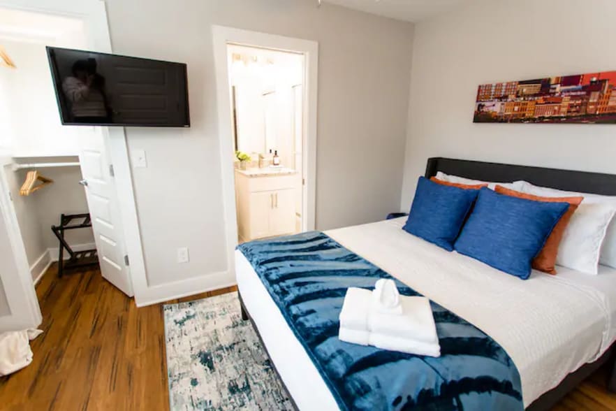 Building Photo - 421 Elysian Fields Rd