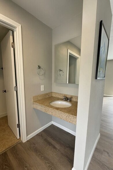 Interior Photo - Indigo Apartments