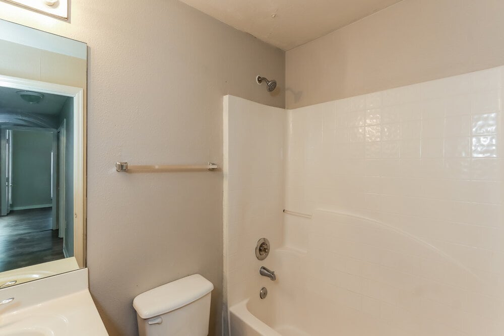 Building Photo - 6215 Cannoli Pl