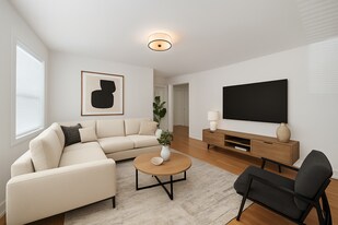 Building Photo - 87 Floral St