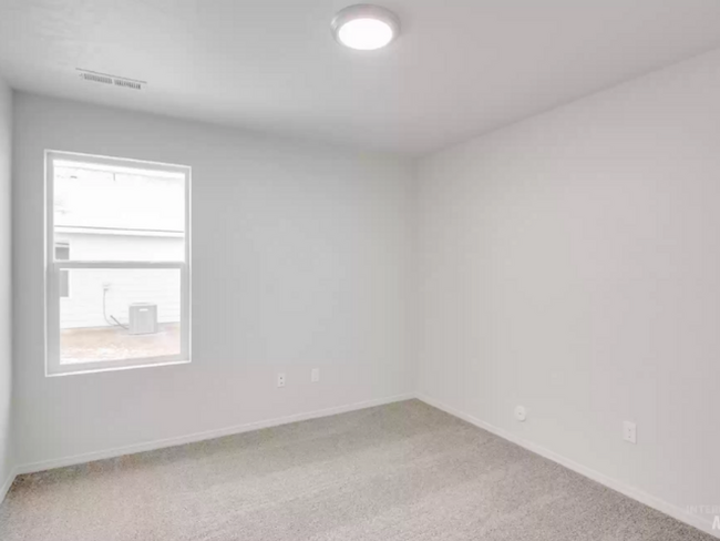 Building Photo - 2523 E Moon Eye Dr