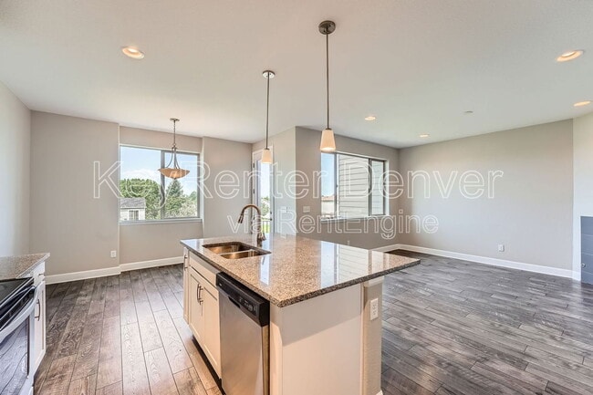 Building Photo - 3573 S Lisbon Ct