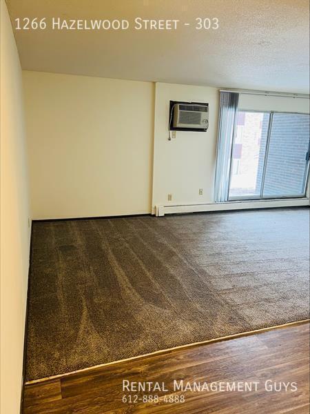 Building Photo - Quiet 1 bedroom with Carpet