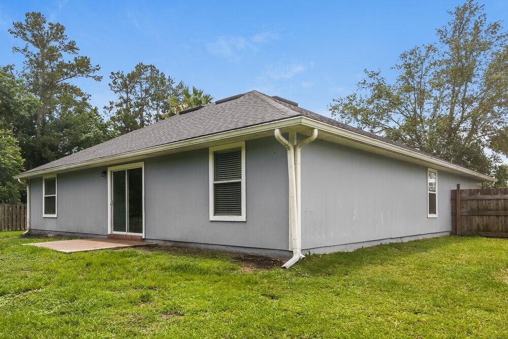 Building Photo - 1103 Summer Springs Drive