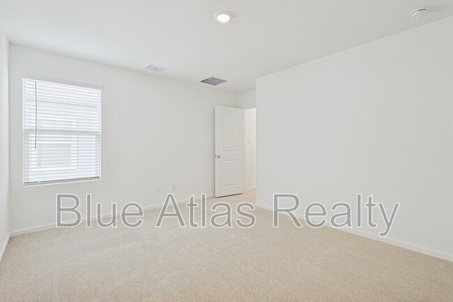 Building Photo - 4216 Haflinger Rd