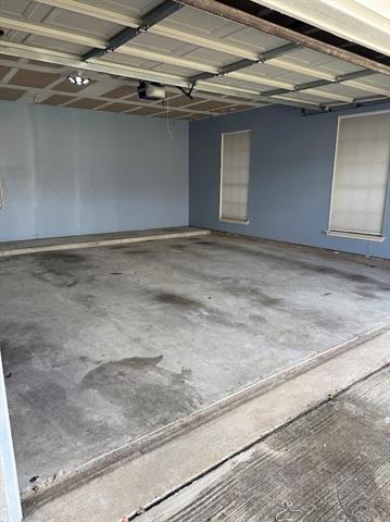 Building Photo - 6911 Justin Ln